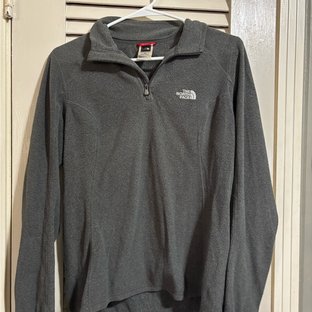 The North Face Women’s Quarter Zip Charcoal Fleece Pull Over